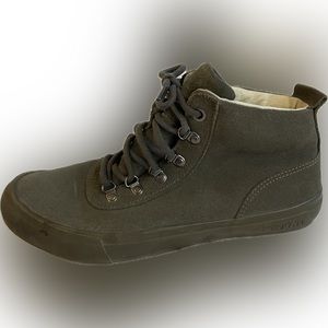 SeaVees Hiking Boots